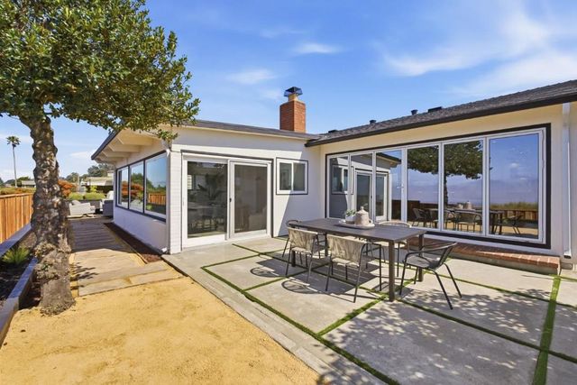 141 Rishell Drive, Oakland, CA 94619