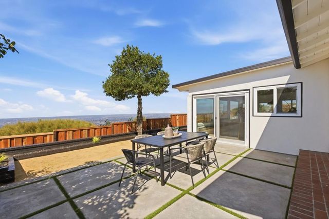 141 Rishell Drive, Oakland, CA 94619