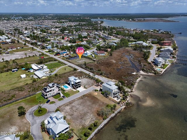 1523 S Berthe Avenue, Panama City, FL 32404