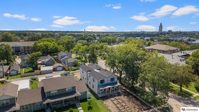2507 R Street, Lincoln, NE 68503