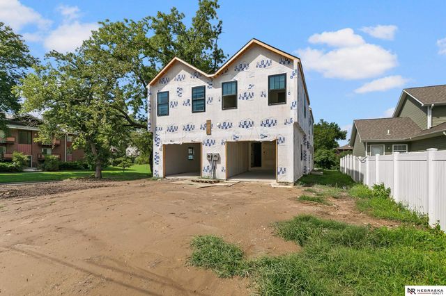 2507 R Street, Lincoln, NE 68503