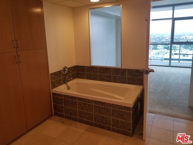 13700 Marina Pointe Drive 1219, Marina Del Rey, CA 90292