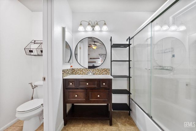 705 Harvest Creek Road, Bakersfield, CA 93312