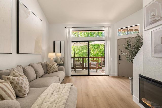 4049 Carmel View Rd 82, San Diego, CA 92130