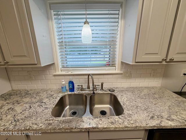 62 Freehill Court, Brandon, MS 39042