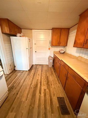 3705 W Cervantes St, Pensacola, FL 32505