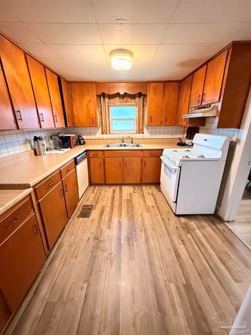 3705 W Cervantes St, Pensacola, FL 32505