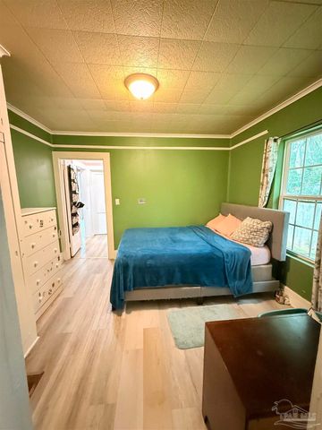 3705 W Cervantes St, Pensacola, FL 32505