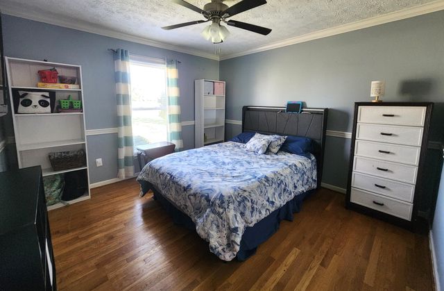 300 Longview Street, Harrodsburg, KY 40330