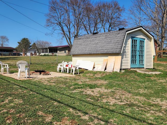 300 Longview Street, Harrodsburg, KY 40330