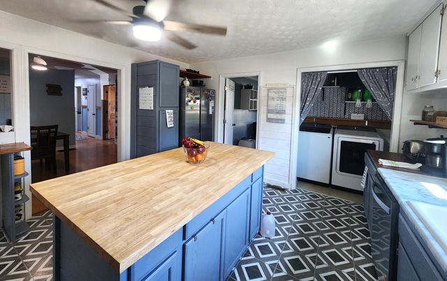 300 Longview Street, Harrodsburg, KY 40330