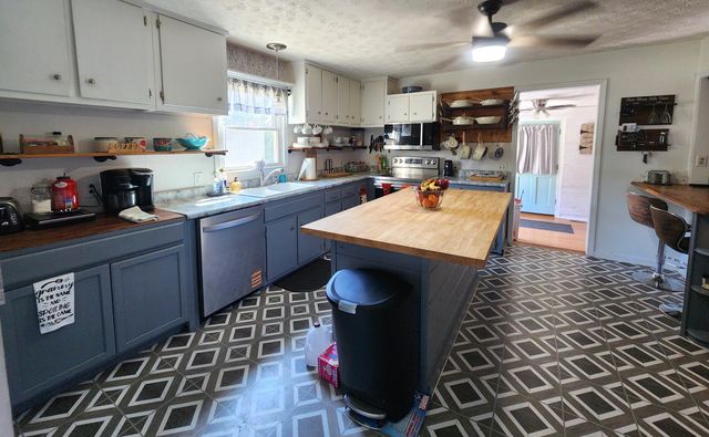 300 Longview Street, Harrodsburg, KY 40330