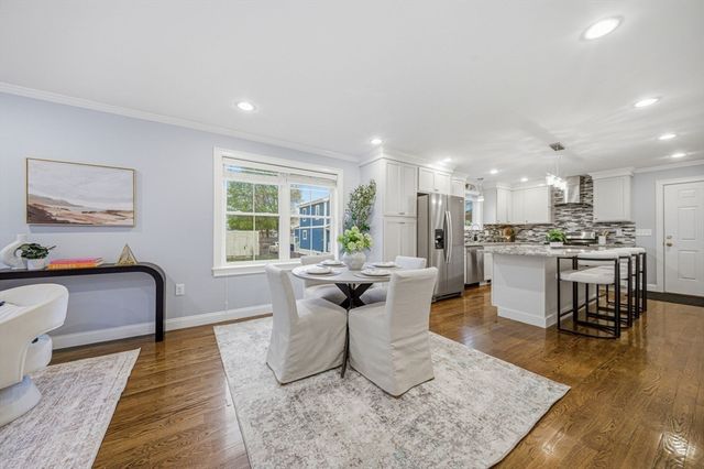 305 Lynn St, Malden, MA 02148