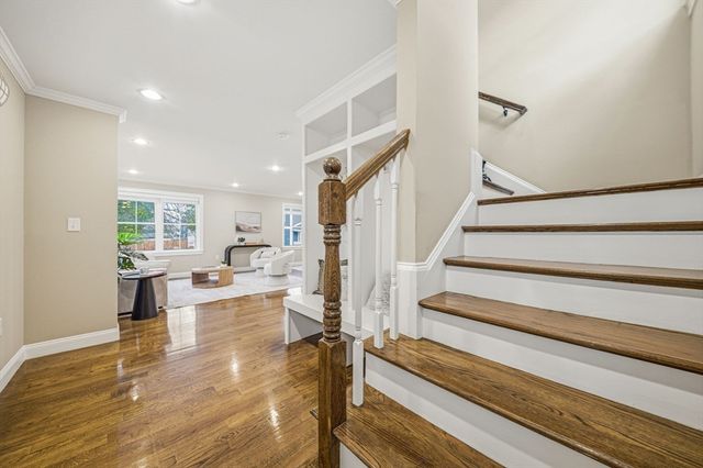 305 Lynn St, Malden, MA 02148