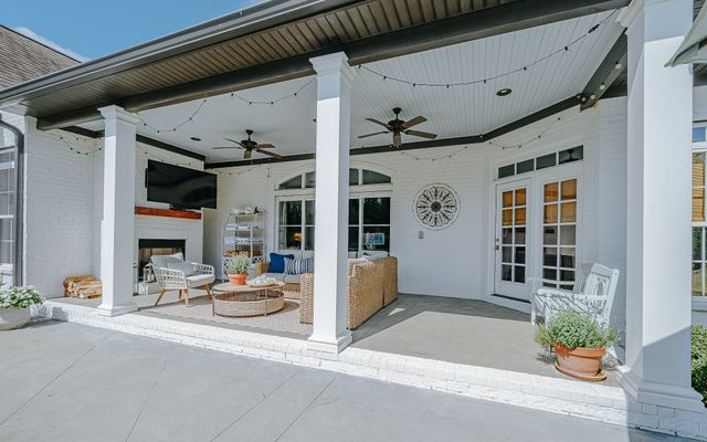 4009 Cardigan Ln, Spring Hill, TN 37174