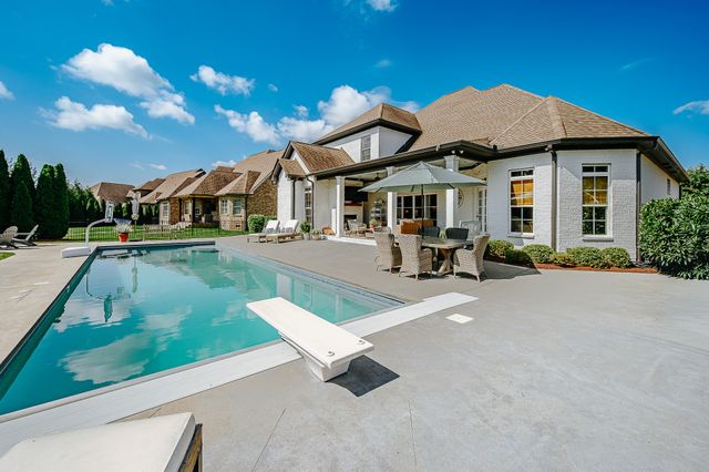 4009 Cardigan Ln, Spring Hill, TN 37174