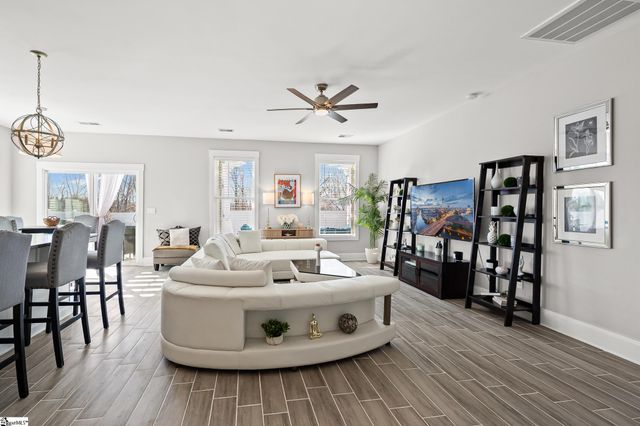 157 Foxbank Circle, Greer, SC 29651