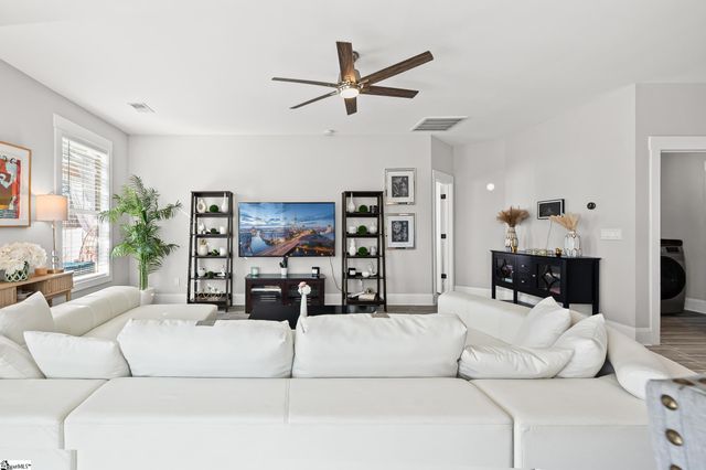 157 Foxbank Circle, Greer, SC 29651