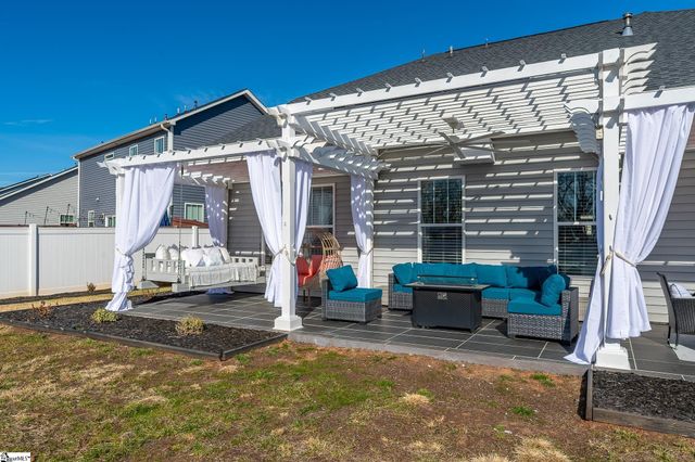 157 Foxbank Circle, Greer, SC 29651