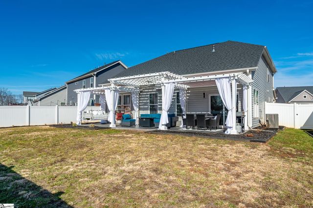 157 Foxbank Circle, Greer, SC 29651