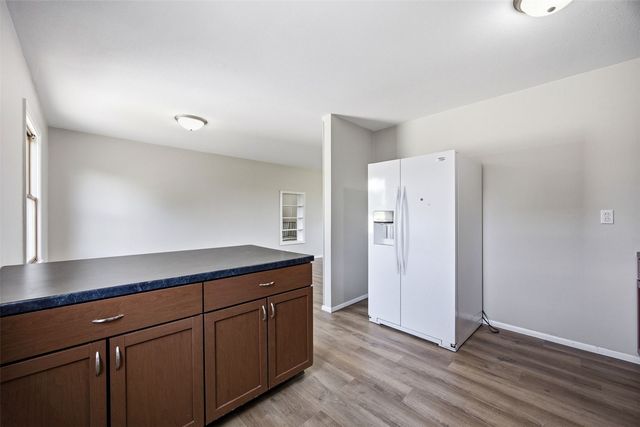 5701 Gordon Court NW, Cedar Rapids, IA 52405