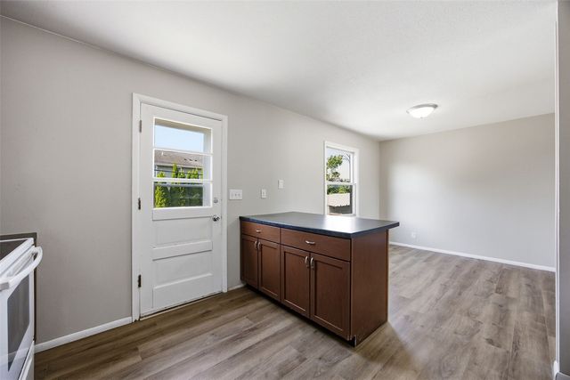 5701 Gordon Court NW, Cedar Rapids, IA 52405