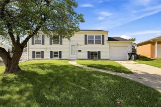 5701 Gordon Court NW, Cedar Rapids, IA 52405