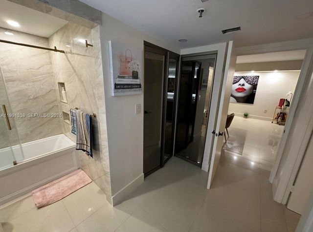 20505 E Country Club Dr 1739, Aventura, FL 33180