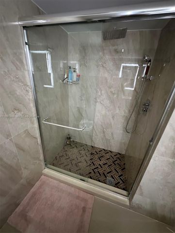 20505 E Country Club Dr 1739, Aventura, FL 33180