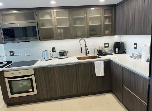 20505 E Country Club Dr 1739, Aventura, FL 33180