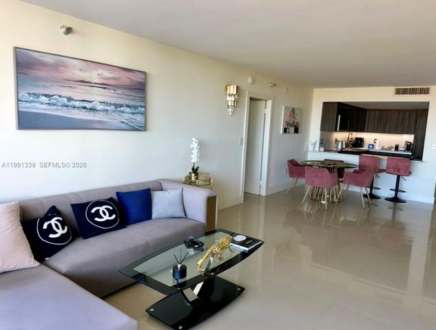 20505 E Country Club Dr 1739, Aventura, FL 33180