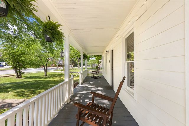 623 S Pine Street, Harrison, AR 72601