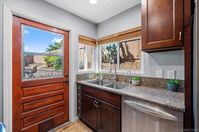 12980 Calle de las Rosas, San Diego, CA 92129