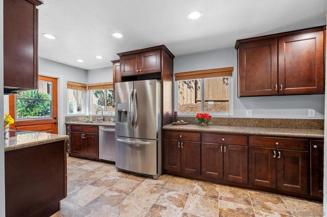 12980 Calle de las Rosas, San Diego, CA 92129