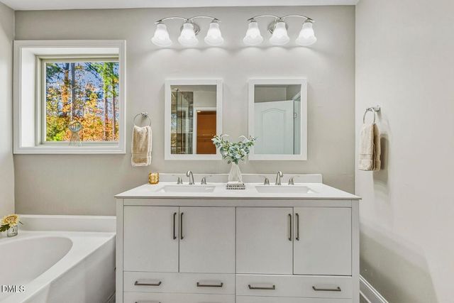 1008 Poplar Street, Durham, NC 27703