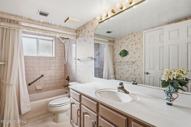 132 W Calle Manantial Kent, Green Valley, AZ 85614