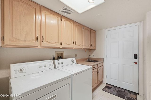 132 W Calle Manantial Kent, Green Valley, AZ 85614