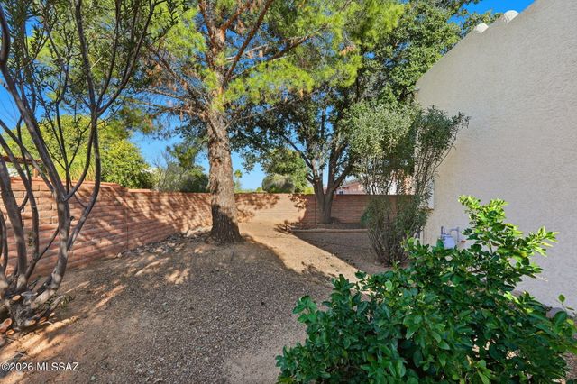 132 W Calle Manantial Kent, Green Valley, AZ 85614