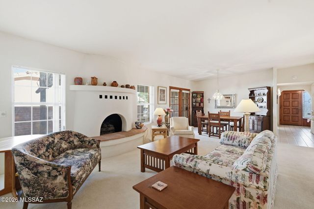 132 W Calle Manantial Kent, Green Valley, AZ 85614