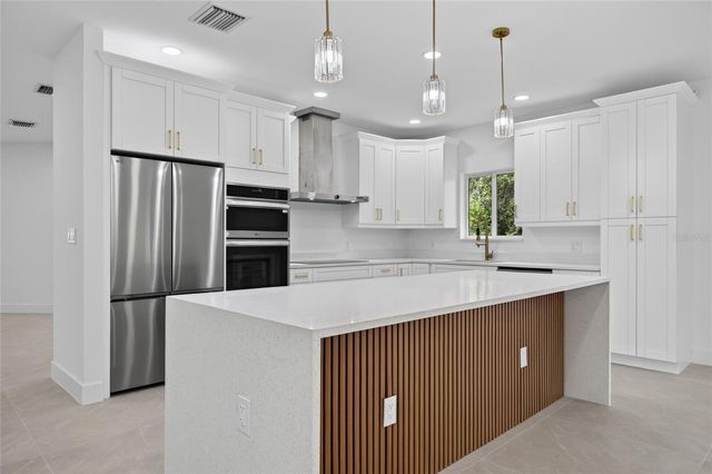 1177 COMMERCE STREET, Port Charlotte, FL 33953