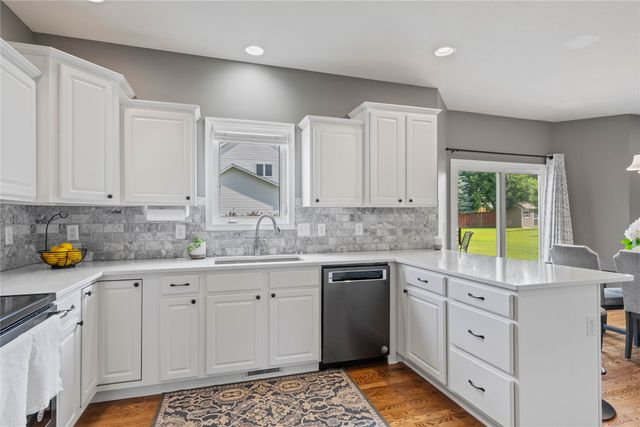 7885 Boulder Court, West Des Moines, IA 50266