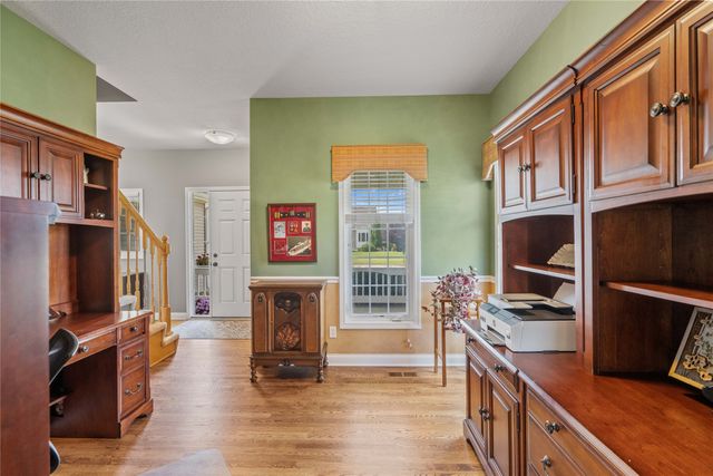 7885 Boulder Court, West Des Moines, IA 50266
