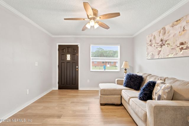 5032 FOXBORO Road, Jacksonville, FL 32208