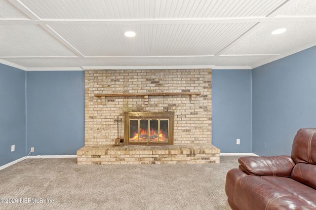 5032 FOXBORO Road, Jacksonville, FL 32208