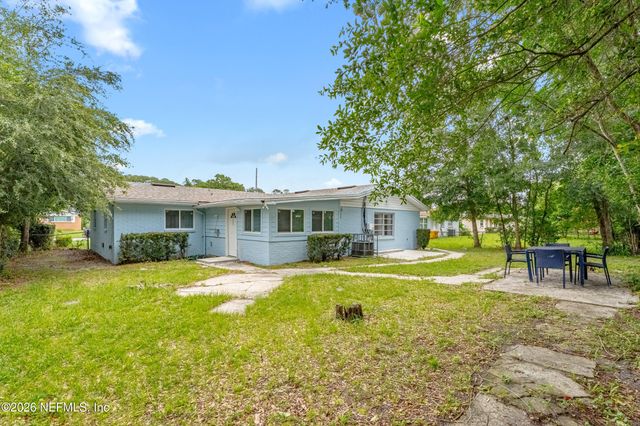 5032 FOXBORO Road, Jacksonville, FL 32208