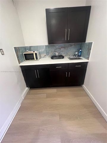 8480 NW 14th St 1, Pembroke Pines, FL 33024