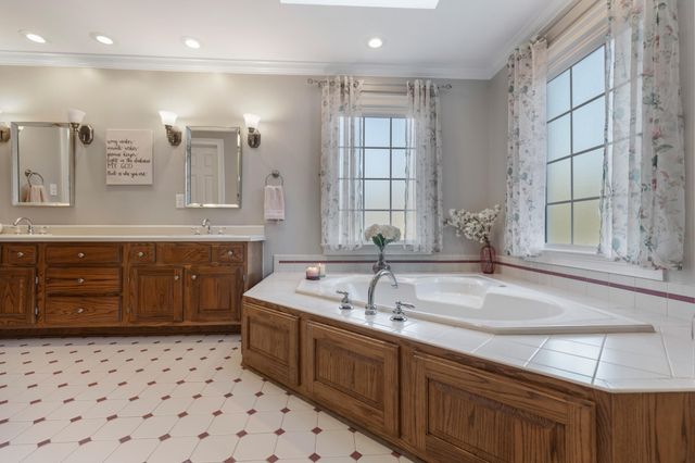 1684 Lenox Drive, NW, Cleveland, TN 37312