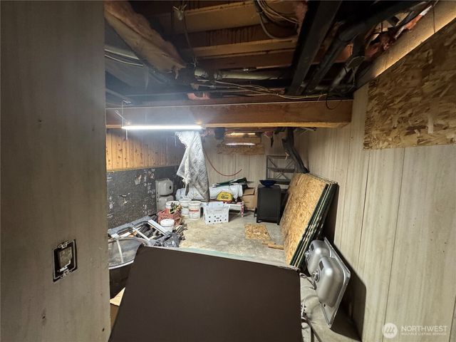 125 3rd Street, Electric City, WA 99123