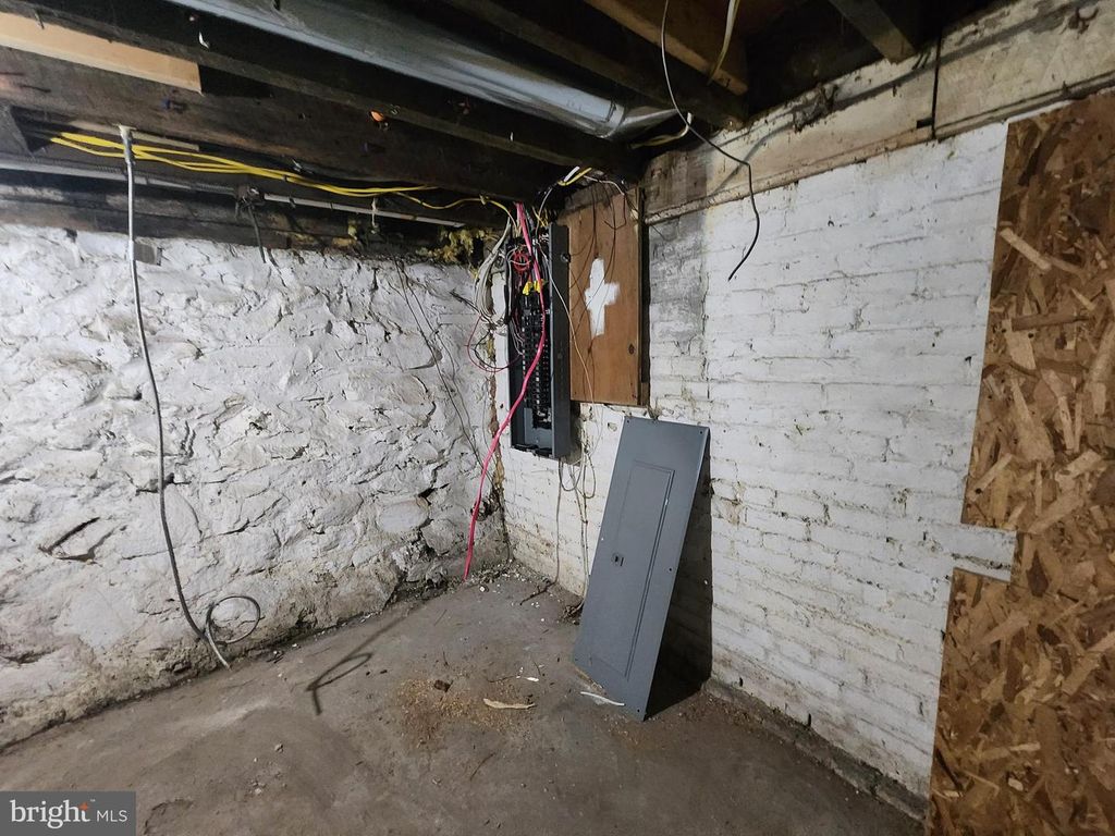 Image 20 of property listing at 3516 HAYWARD AVE, Baltimore, MD 21215