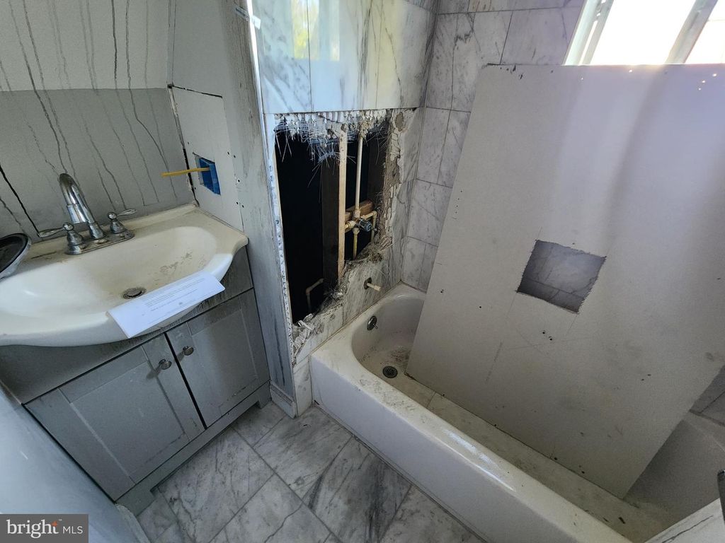 Image 22 of property listing at 3516 HAYWARD AVE, Baltimore, MD 21215